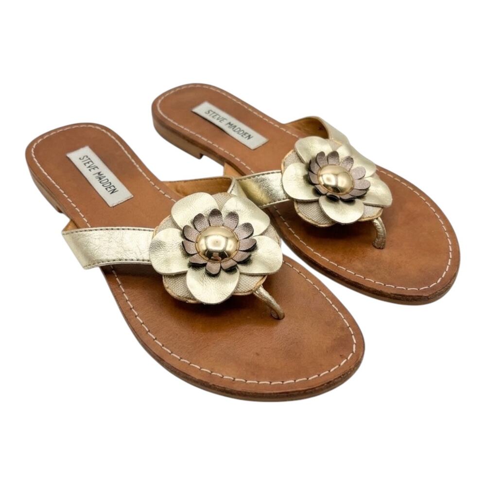 Steve Madden Sprinkel Gold Metallic Flower Thong Sandals Size 7 Flat Boho Chic